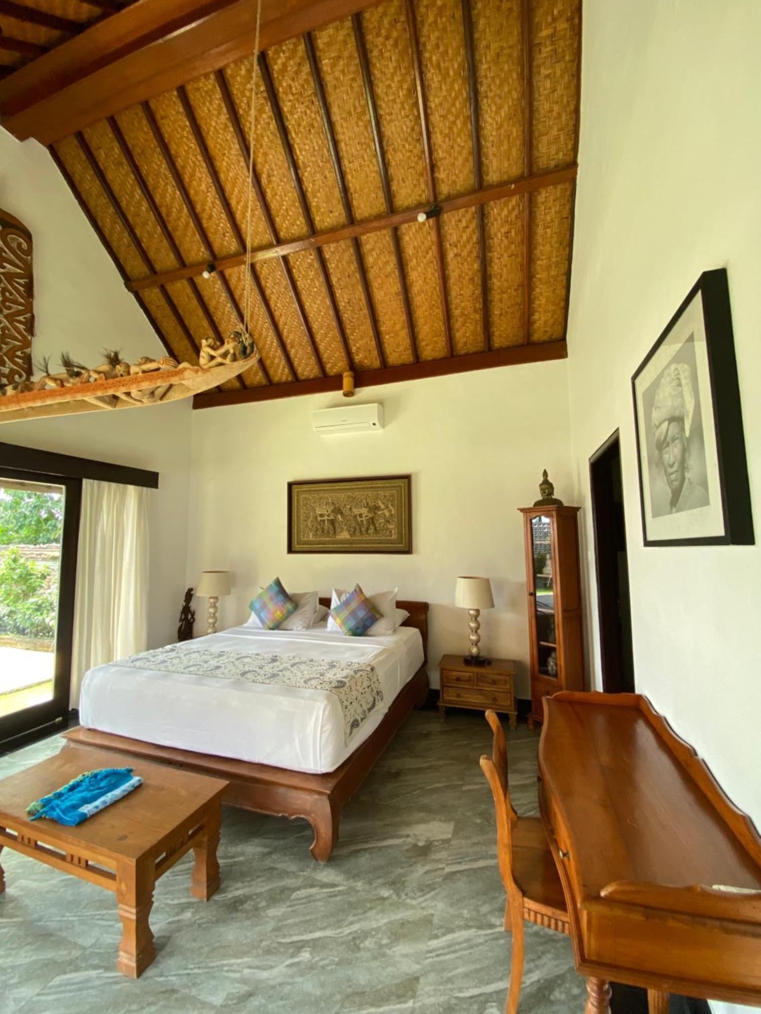Hotel Puri Ayu Canggu Esterno foto
