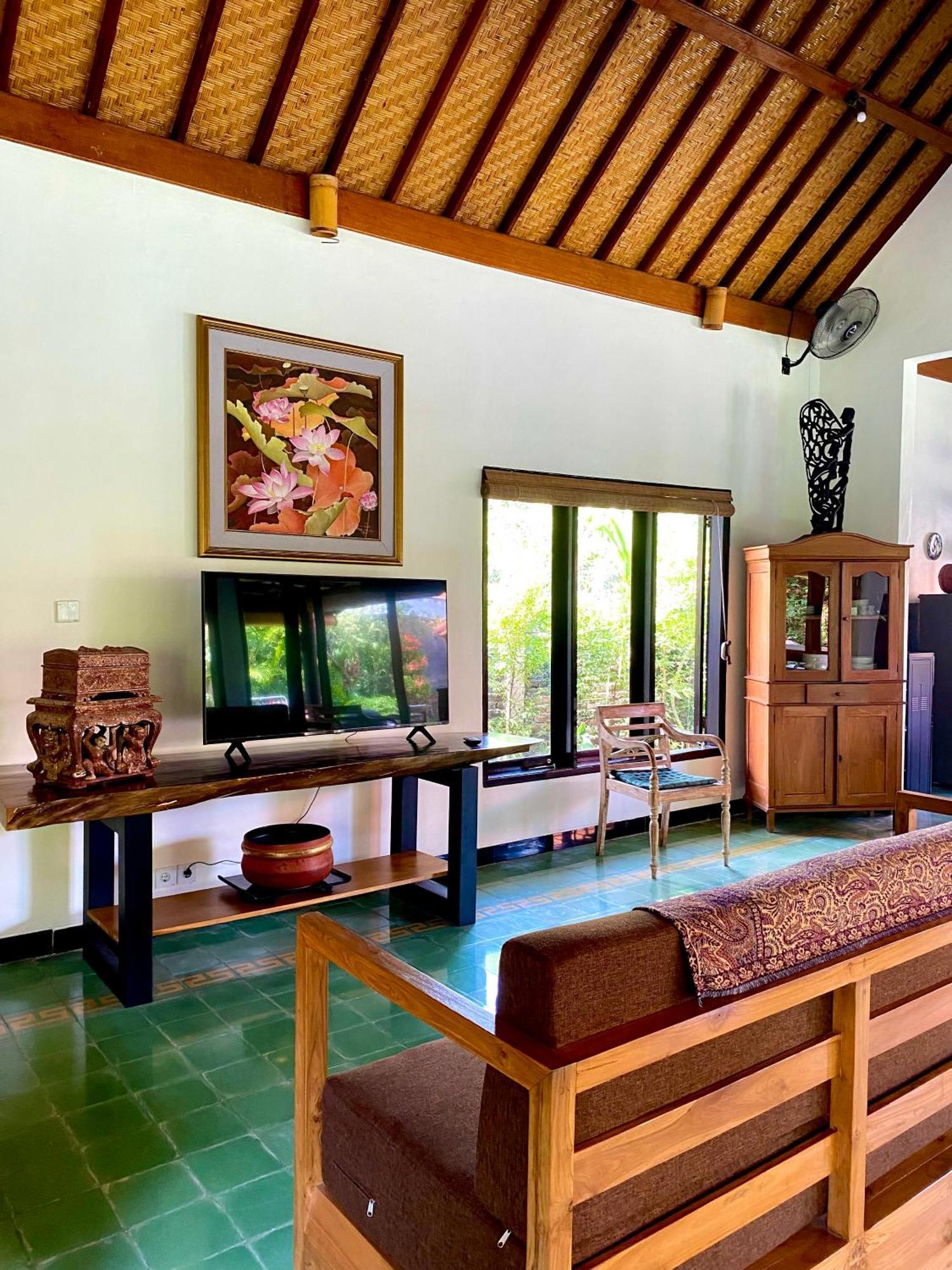 Hotel Puri Ayu Canggu Esterno foto
