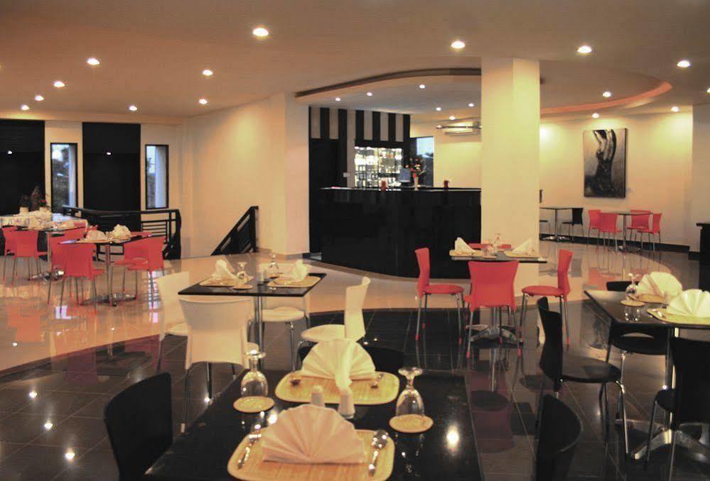 Hotel Puri Ayu Canggu Esterno foto